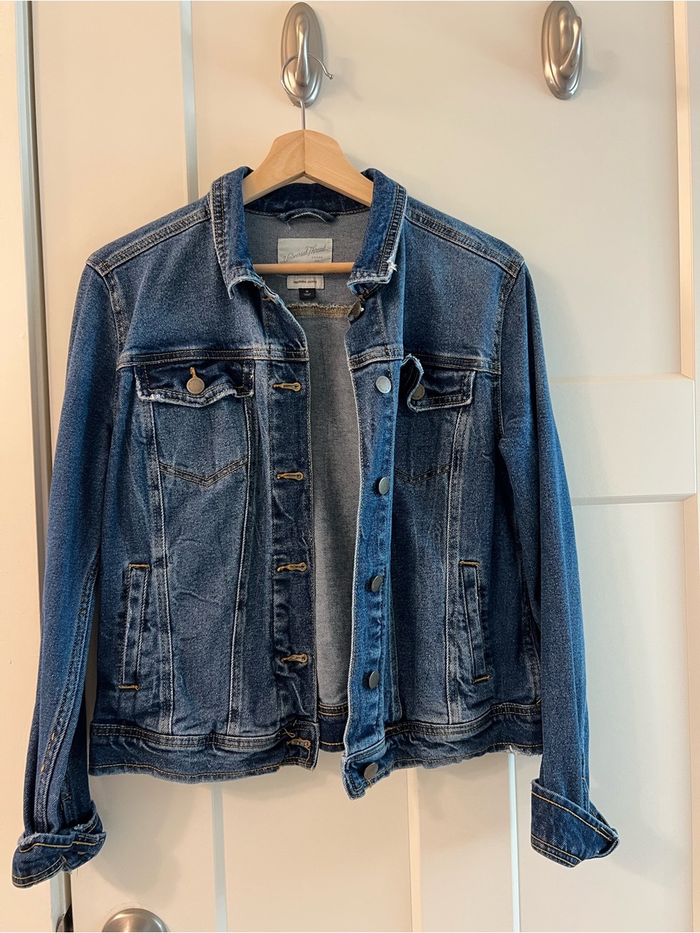 Women’s Denim Jacket- Size Medium In Excellent Condition!
